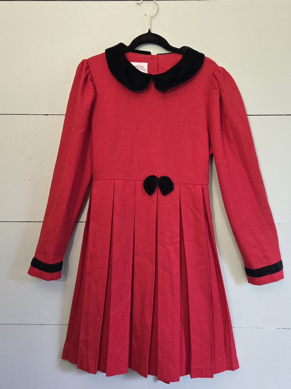 Girls Plum Pudding Vintage Red Dress With Black Bow Size 12